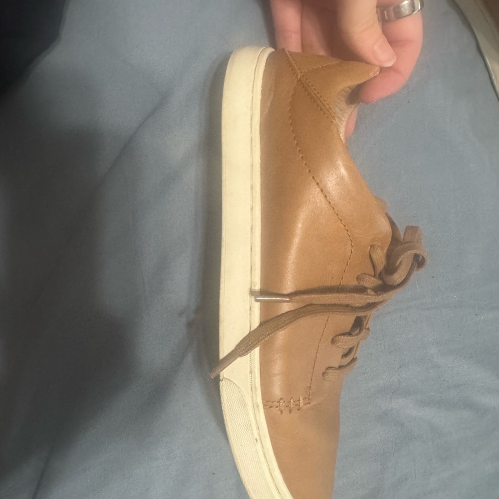 Women’s OluKai Pehuea Li Ila Sneakers - Picture 6 of 7